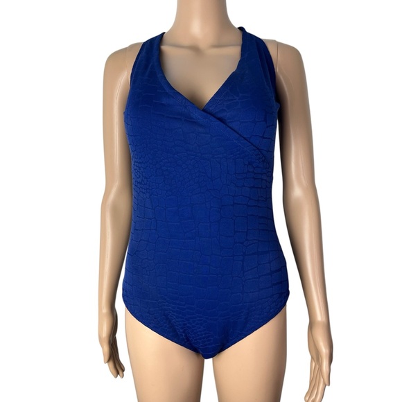 New Gottex Textured Open Back Navy Blue One Piece Swimsuit